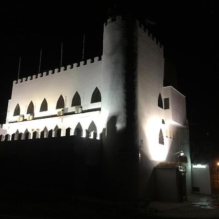 Hostal El Castillo Alcala De Guadaira Ngoại thất bức ảnh